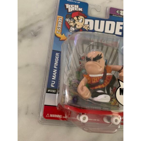 NIP Fu Man Finger Tech Deck Dude - Picture 2 of 6